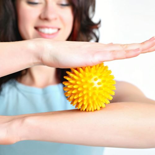 Wellness-Ball "Igel" (Art.-Nr. CA507394) - Genoppter Massageball ? perfekt geeignet...