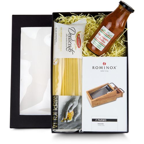 Geschenkset / Präsenteset: Die Parmesanreibe (Art.-Nr. CA134329) - Diese schwarze Geschenkbox ist etwas...