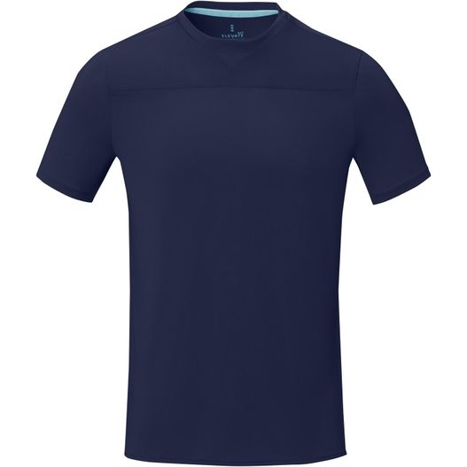 ein navy t - shirt mit einem blauen streifen auf der brust Borax Cool Fit T-Shirt aus recyceltem  GRS Material für Herren (Bild 1)
