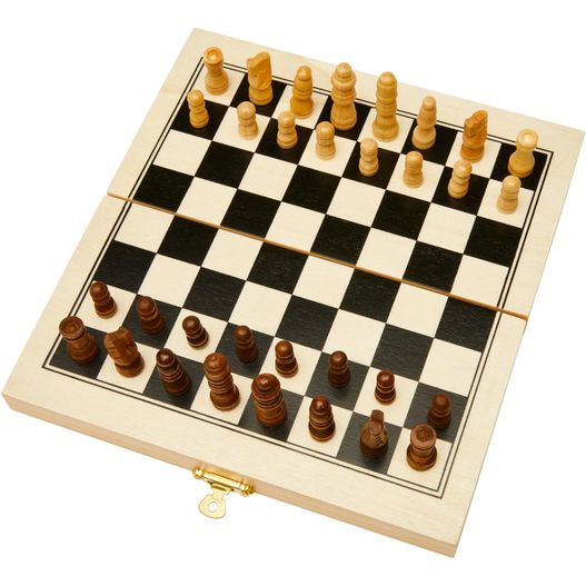 ein schachbrett mit einem schach darauf gesetzt Mugo 3-in-1 Spieleset aus Holz (Bild 1)