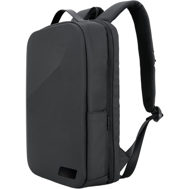 SCX.design L12  Shield Rucksack mit eingebauter 10.000 mAh Powerbank und 3-in-1 Ladekabel