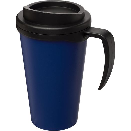 der blaue reisebecher ist mit einem schwarzen deckel gezeigt Americano® Grande 350 ml Isolierbecher (Bild 1)