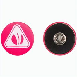 Produktabbildung Textil-Button 31mm mit Pin und Clutch Textil-Button 31mm mit Pin und Clutch