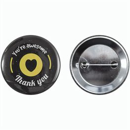 Produktabbildung Metallbutton 56mm mit doppelt gesicherter Nadel Metallbutton 56mm mit doppelt gesicherter Nadel