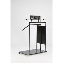 Produktabbildung POS Rack Steel - Repräsentativer Verkaufsständer für attraktive Produktpräsentation aus zeitlosem schwarz gepulvertem Stahl mit 4 Lenkrollen (davon 2 feststellbar) POS Rack Steel - Repräsentativer Verkaufsständer für attraktive Produktpräsentation aus zeitlosem schwarz gepulvertem Stahl mit 4 Lenkrollen (davon 2 feststellbar)