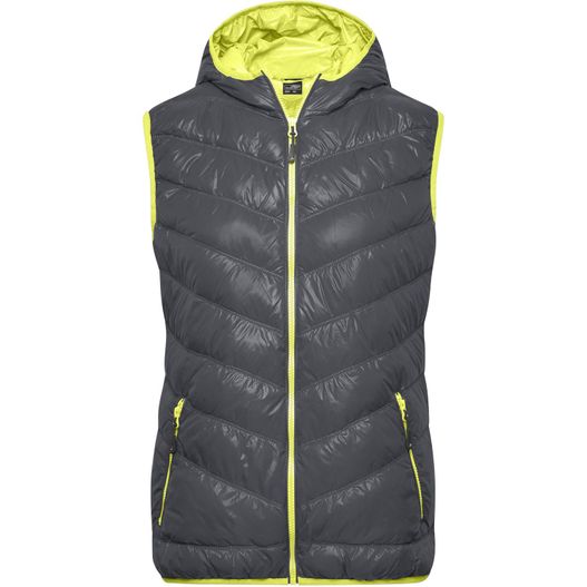 eine frauenweste mit kapuze und reißverschluss Ladies' Down Vest - Ultraleichte sportliche Daunenweste mit Kapuze (Bild 1)