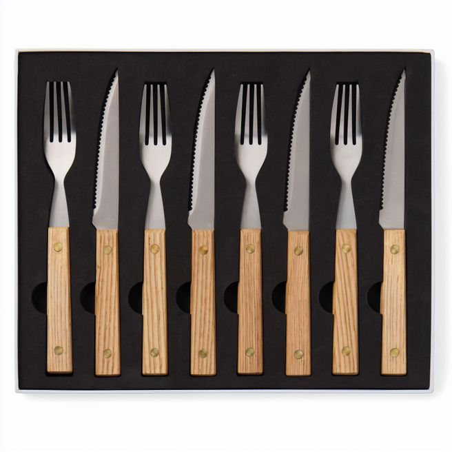 Produktabbildung VINGA Paso 8-teiliges Grill-Besteck-Set VINGA Paso 8-teiliges Grill-Besteck-Set