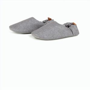 VINGA Moulton Hausschuhe aus RCS rPET (L/XL)