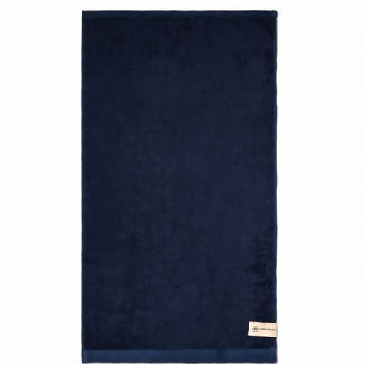 ein handtuch mit einem tag darauf VINGA Birch Handtuch 40x70, 450gr/m² (Bild 1)
