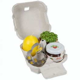 Produktabbildung Das Gelbe vom Ei - mit Tontöpfchen, Eierkerze, Marmelade und Backförmchen Das Gelbe vom Ei - mit Tontöpfchen, Eierkerze, Marmelade und Backförmchen