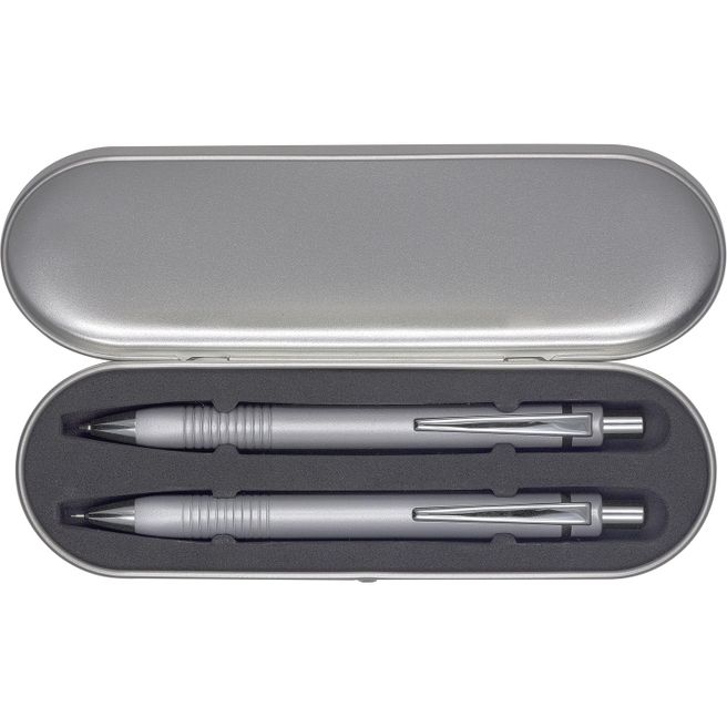 Produktabbildung Schreib-Set TRIANGLE, incl. 2-er Metall-Etui Schreib-Set TRIANGLE, incl. 2-er Metall-Etui