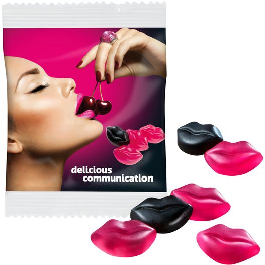 Produktabbildung Vegane Schwarzwälder Kirsch-Küsschen im kompostierbaren Tütchen Vegane Schwarzwälder Kirsch-Küsschen im kompostierbaren Tütchen (Bild 1)