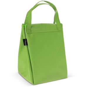 Gefaltete Kühltasche und Picknickmatte