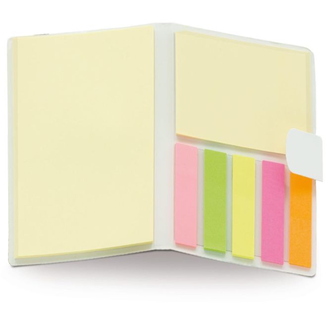 Notizbuch mit Haftnotizen