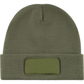 Strickmütze mit Label