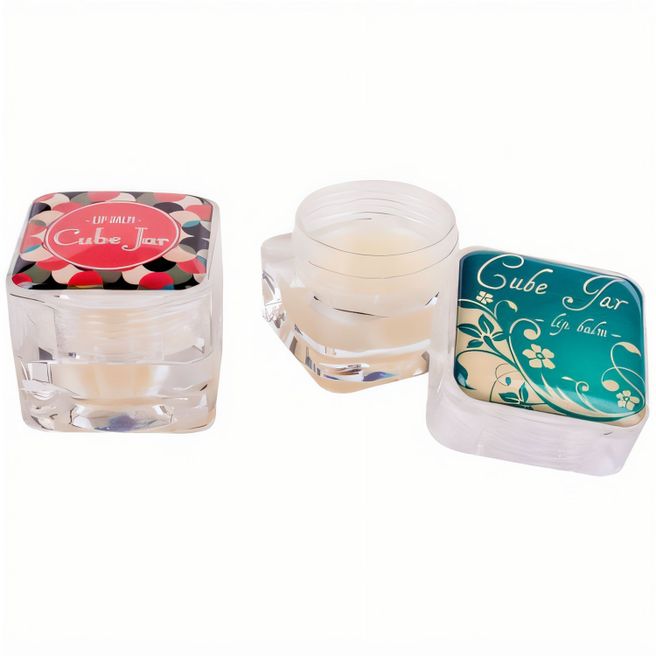 Lipcare Cube - Lippenpflege im transparenten Kubus