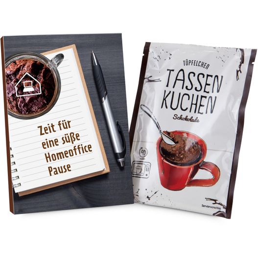 ein notizblock mit einer tasse kaffee und ein notizblock mit einem stift Geschenkartikel: Tassenkuchen 70 g, süße Homeoffice Pause (Bild 1)