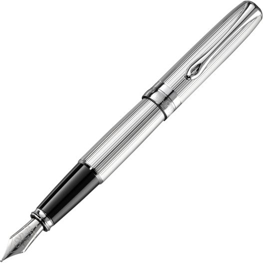 ein stift mit schwarzer spitze und silberfarbenem trimm Diplomat EXCELLENCE A2 Guillochiert Chrom Füllfederhalter (Bild 1)