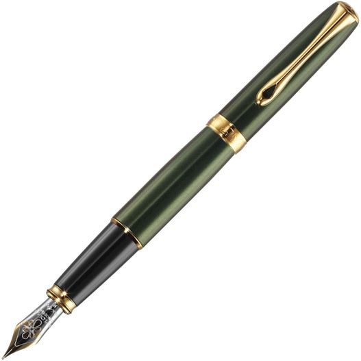 ein stift mit einem goldenen trimm und einem grünen körper Diplomat EXCELLENCE A2 Ever Vergoldet 14Karat Füllfederhalter (Bild 1)
