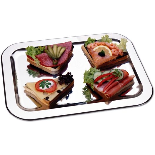 ein tablett mit sandwiches und fleisch darauf Schlemmerplatte (Bild 1)