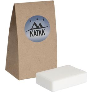 Handseife in einer Kraftpapiertüte