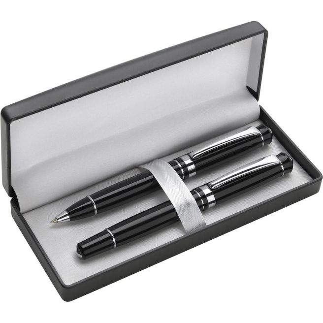 Schreibset aus Metall Marni