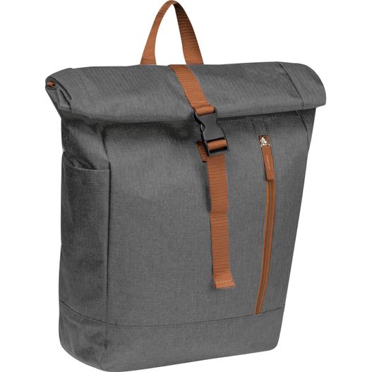 ein grauer rucksack mit einem braunen gurt Rucksack Salzburg (Bild 1)