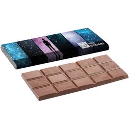 Große Schokoladentafel in Verpackung