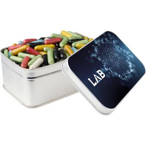 Rechteckige Dose gefüllt mit Süßigkeiten