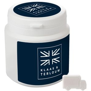 Plastikgefäß mit Süßigkeiten