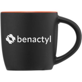 Produktabbildung Zanzibar - 355 ml Keramiktasse - Mattschwarz mit Farbeffekt im Innenraum Zanzibar - 355 ml Keramiktasse - Mattschwarz mit Farbeffekt im Innenraum