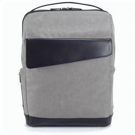 MOTION BACKPACK. Rucksack aus 600D und Polypropylen