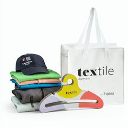 TEXTILE SHOWCASE. Textil Musterset