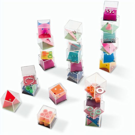 GAMY. Schachtel mit 24 Spielen (Bild 1)