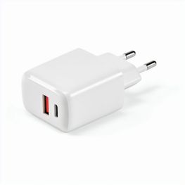 Produktabbildung Franklin Wandladegerät rABS, 20W. Schnellladung über USB-C und USB-A Franklin Wandladegerät rABS, 20W. Schnellladung über USB-C und USB-A